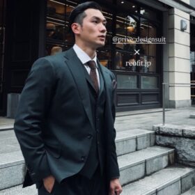 レオの平凡な生活　オーダースーツ　グリーンスーツ　マッチョ　筋肉