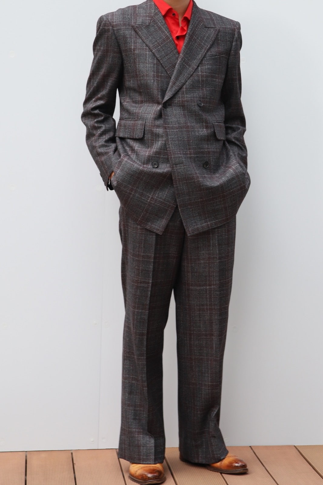 G-DRAGON　再現オーダースーツ　チェックスーツ　レッドワイシャツ