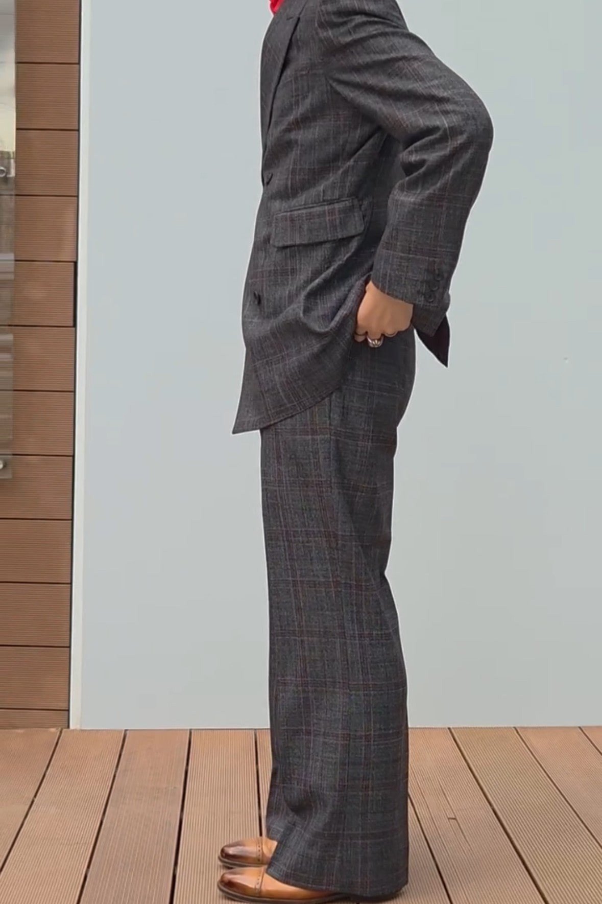 G-DRAGON　再現オーダースーツ　チェックスーツ　レッドワイシャツ