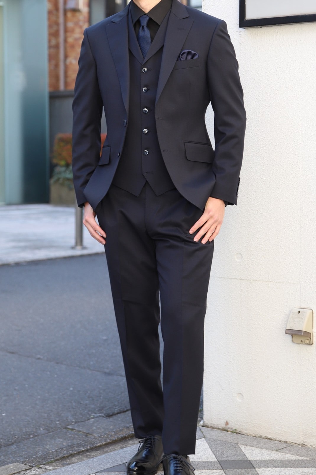 成人式スーツ　お客様スーツ　ネイビースーツ　