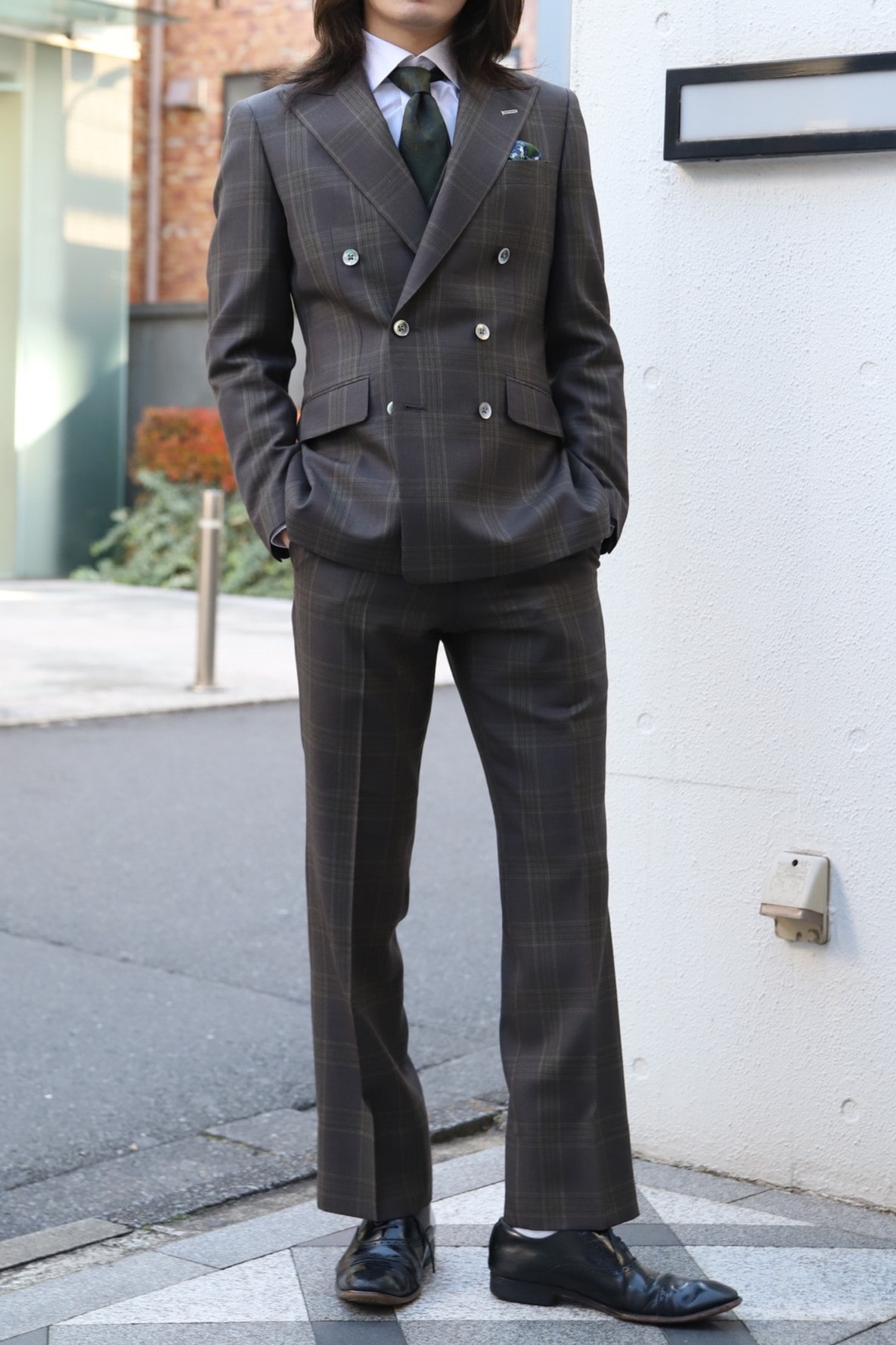 ブラウンスーツ　オーダースーツ　お客様スーツ　成人式スーツ