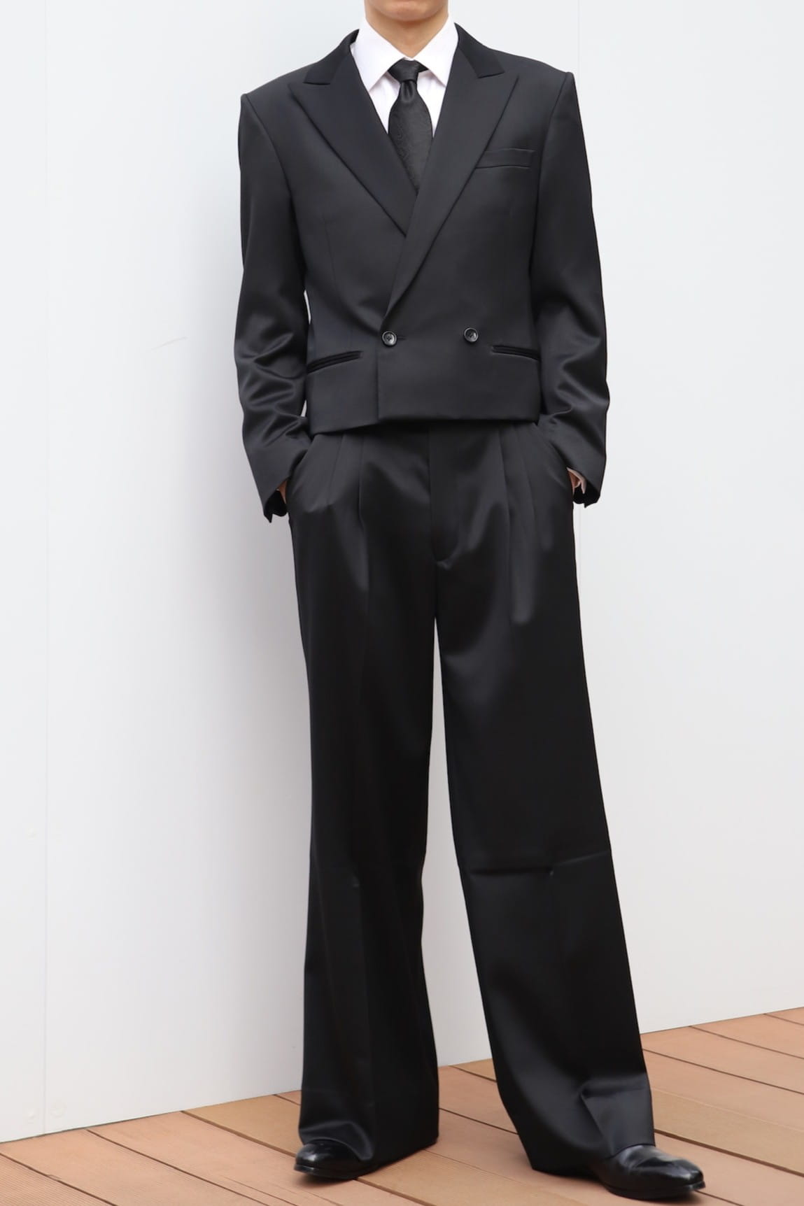 平野紫耀　再現スーツ　ブラックスーツ　黒スーツ　ショートジャケット