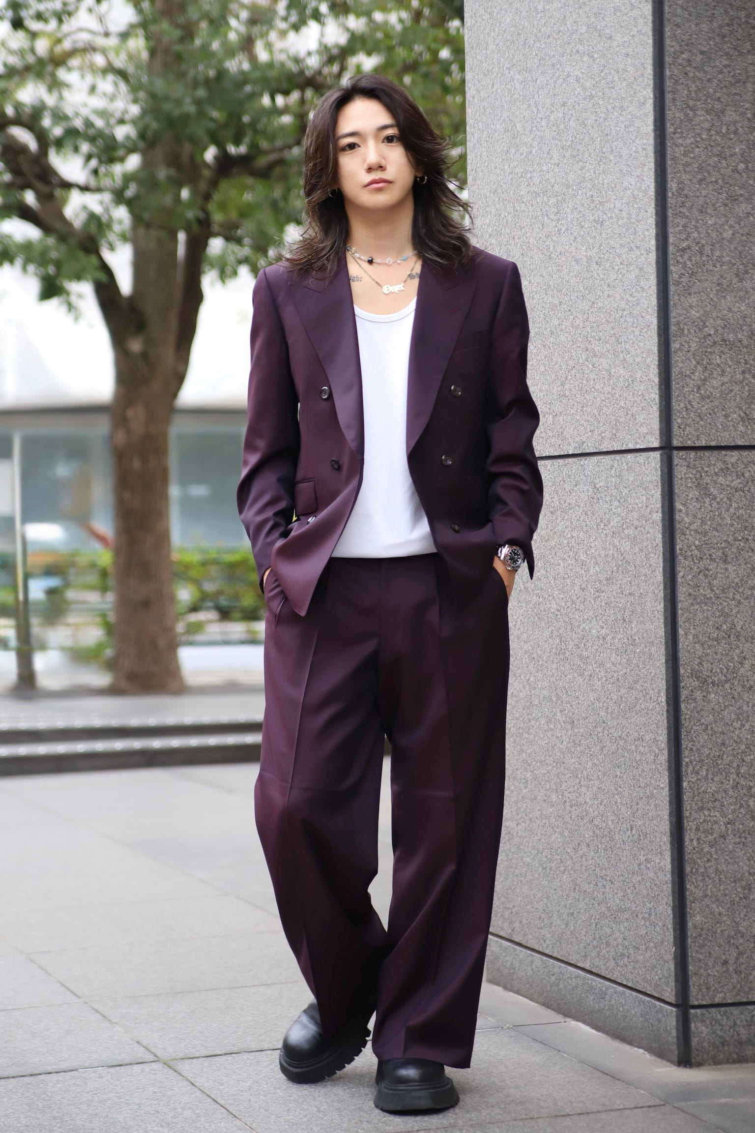 ONYX KOUSEI オーダースーツ　美容師　ワインレッドスーツ