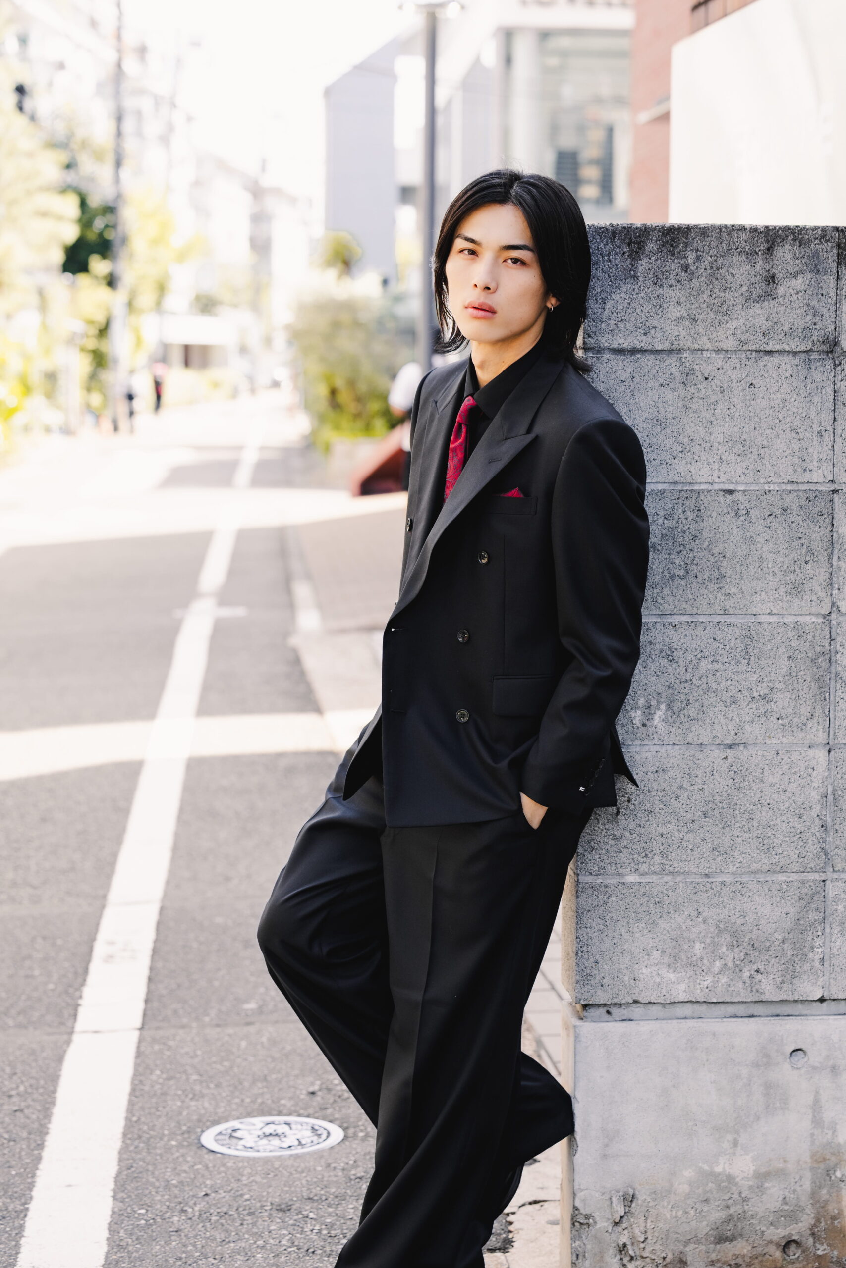 オーバーサイズスーツ　オーバーサイズセットアップ　ブラックスーツ　黒スーツ　ダブルスーツ