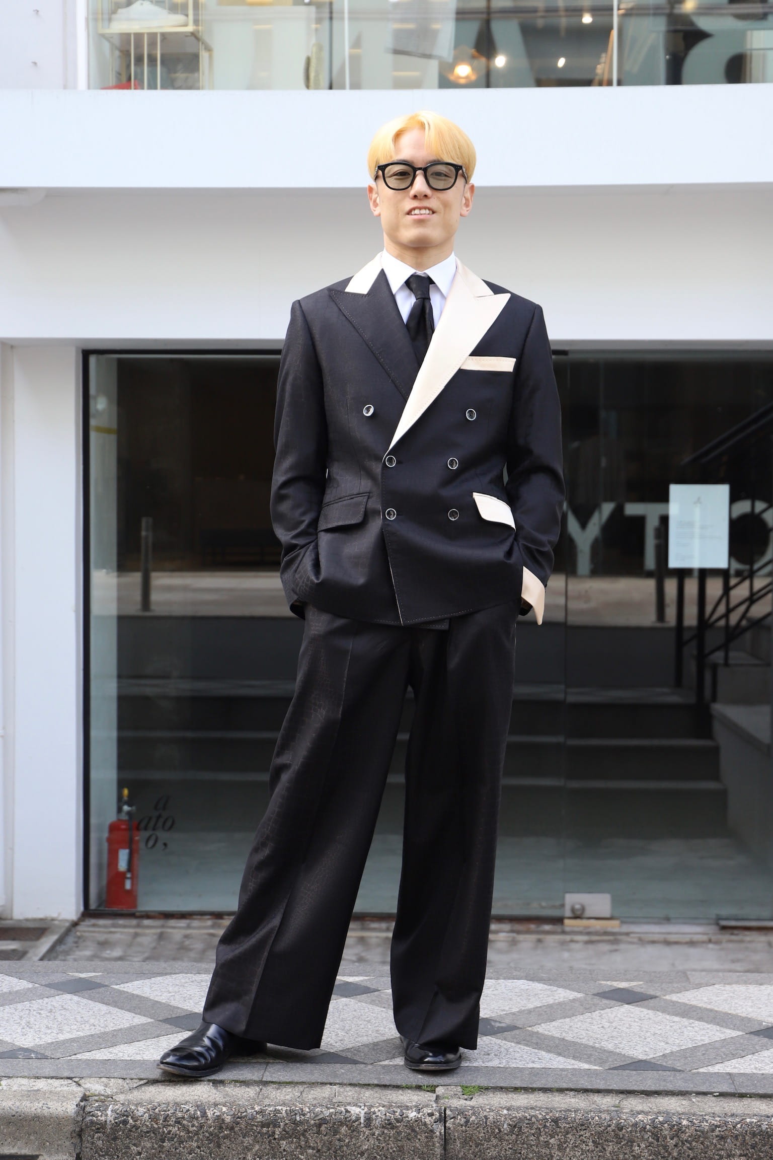 井原良太郎 ブレイキングダウン ブラックスーツ ゴールド切り替えスーツ 派手スーツ オーバーサイズスーツ オーダースーツ