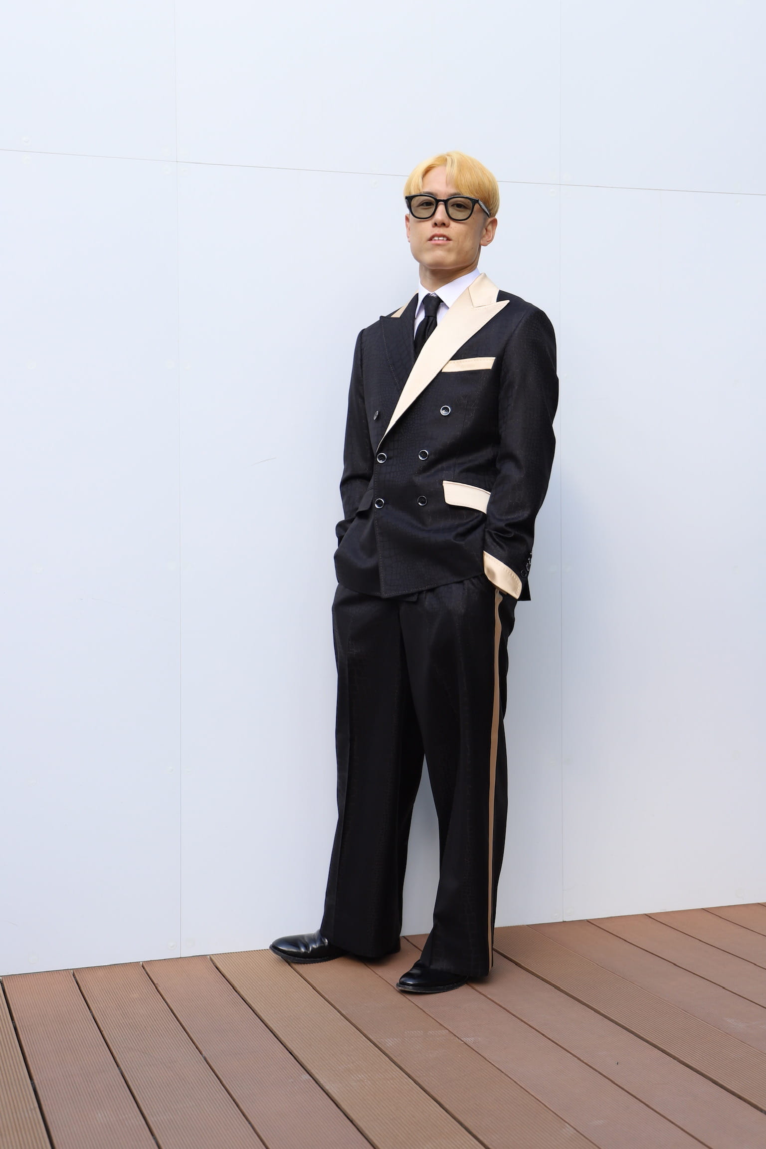 井原良太郎 ブレイキングダウン ブラックスーツ ゴールド切り替えスーツ 派手スーツ オーバーサイズスーツ オーダースーツ