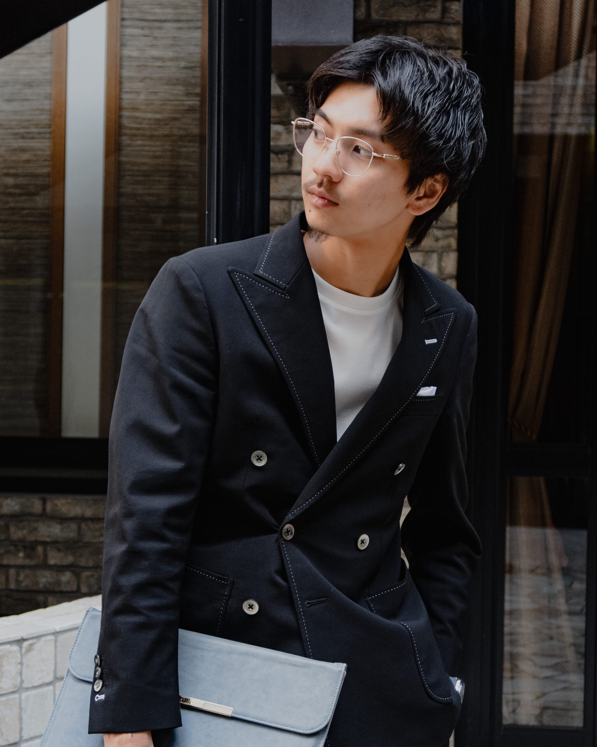 ブラックスーツ　ブラックセットアップ　黒スーツ　ホワイトステッチ