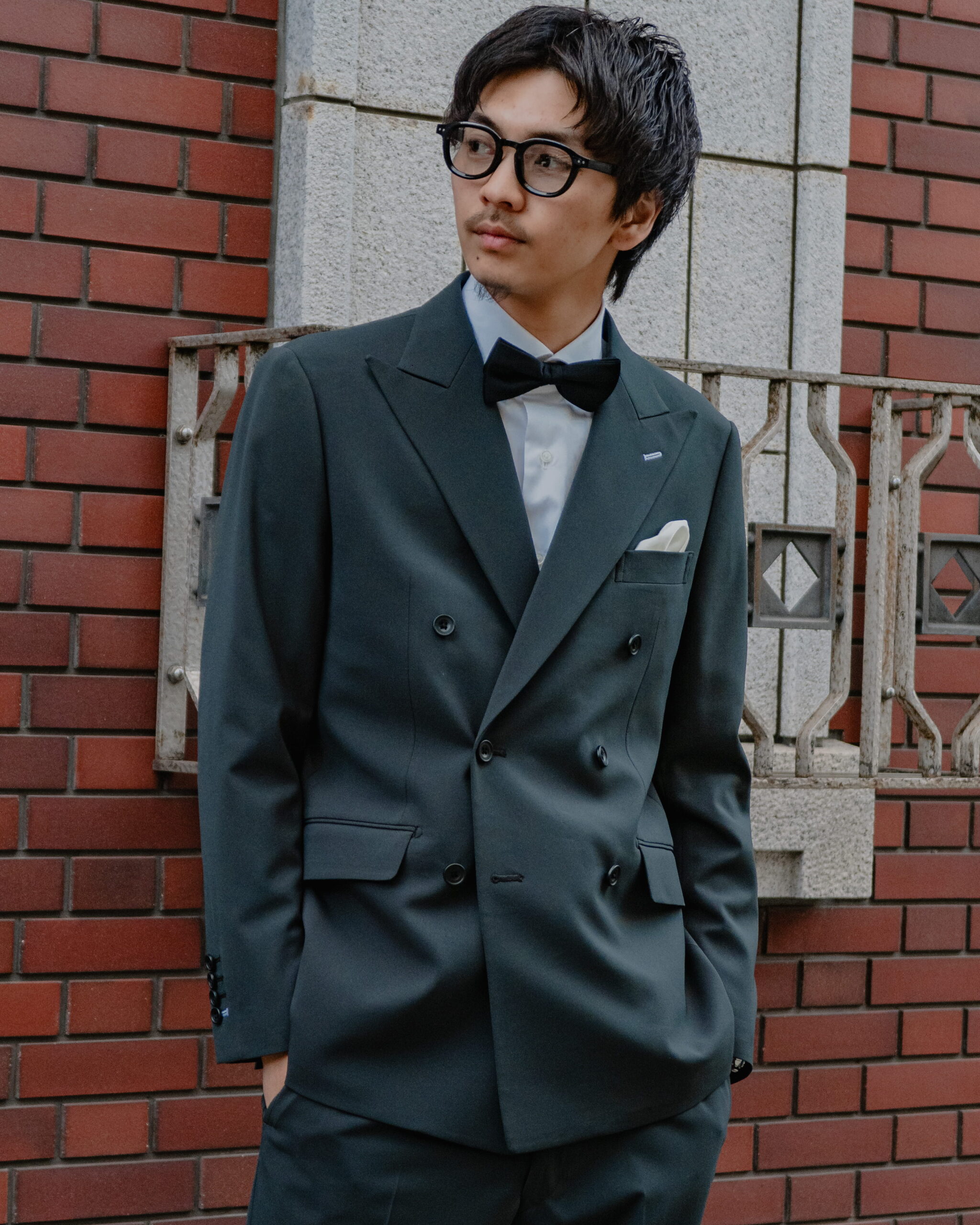 カーキスーツ　カーキセットアップ　ダブルスーツ