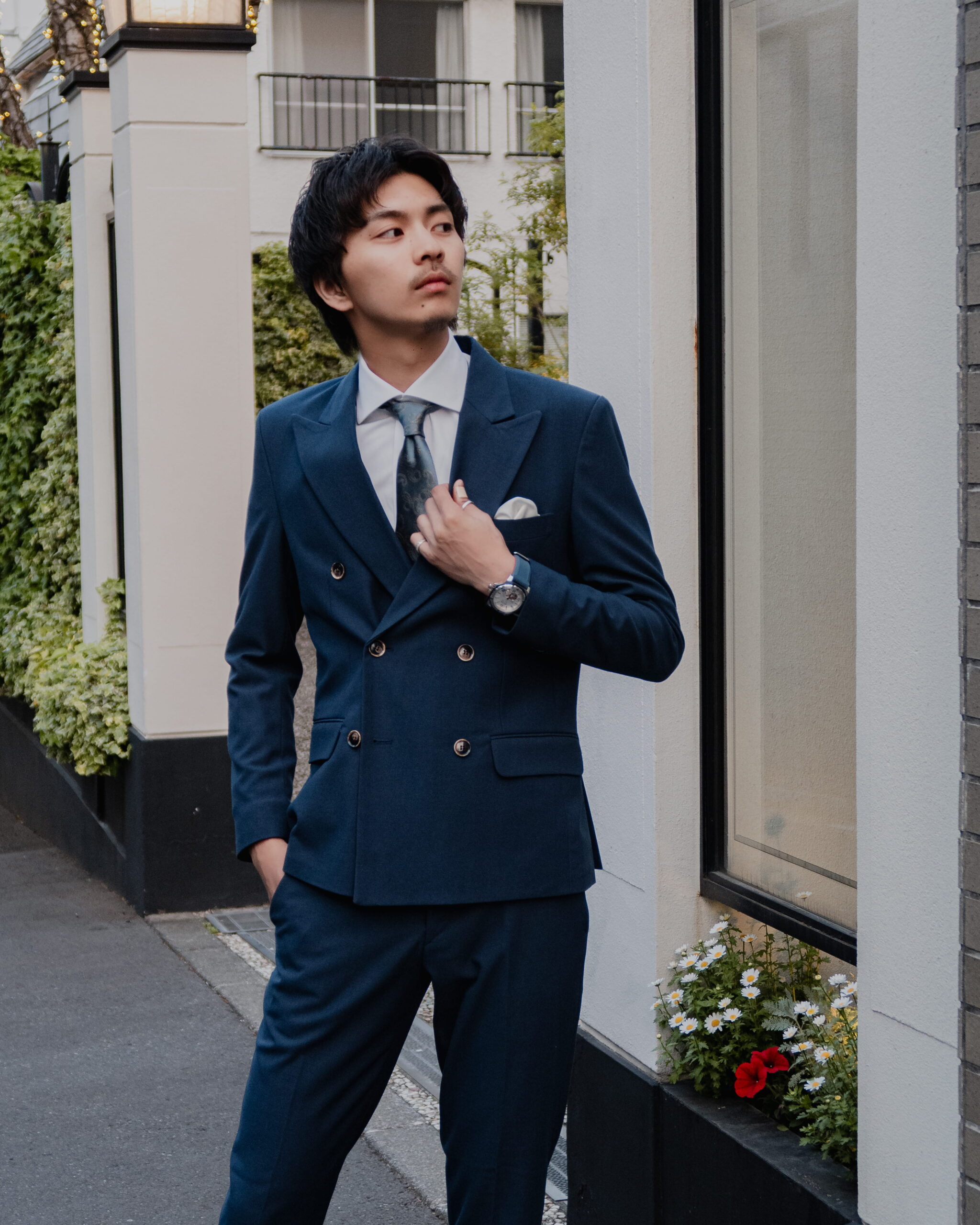 ネイビースーツ　ネイビーセットアップ　ダブルスーツ