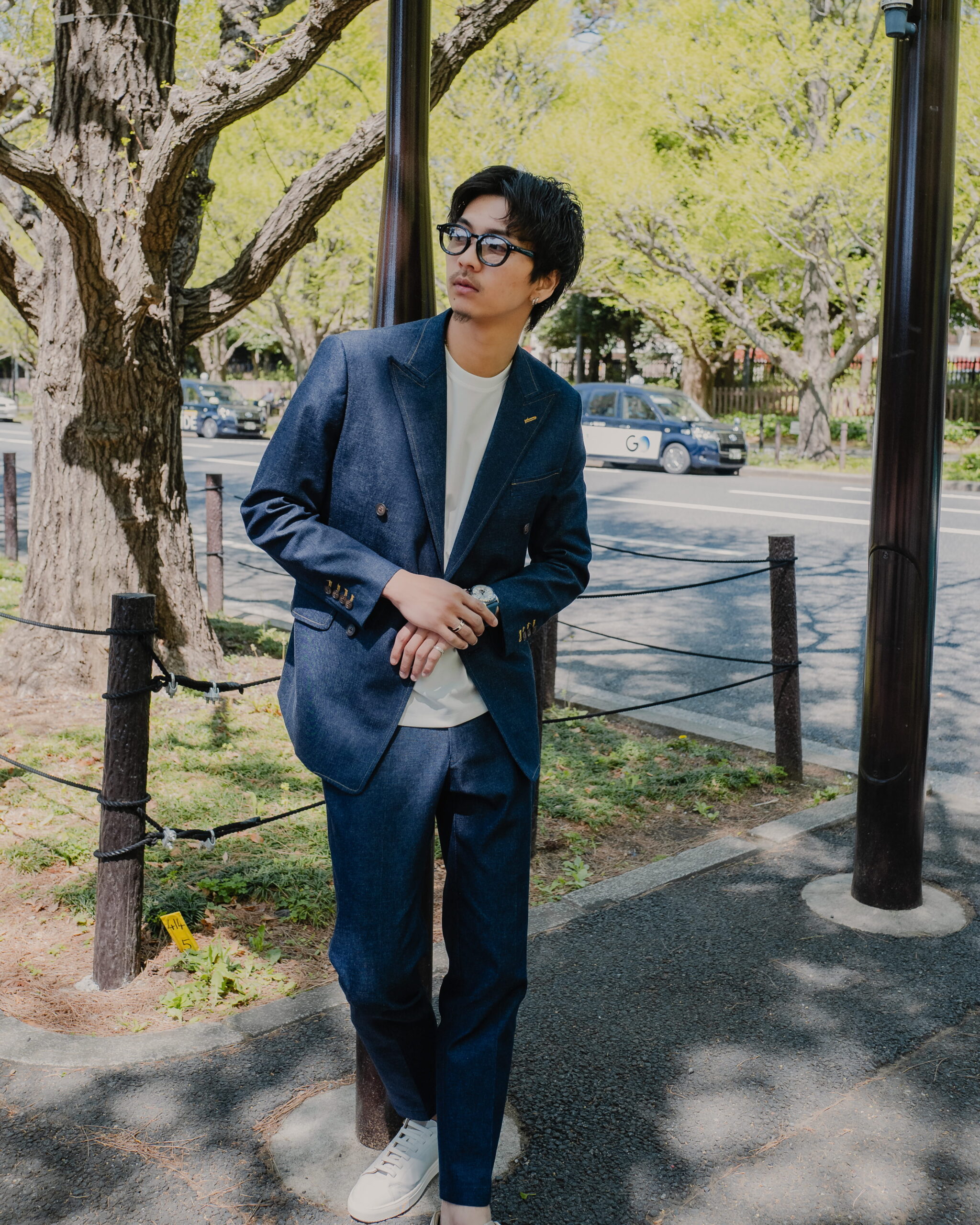 ブルーセットアップ　デニムスーツ　デニムセットアップ　ダブルスーツ