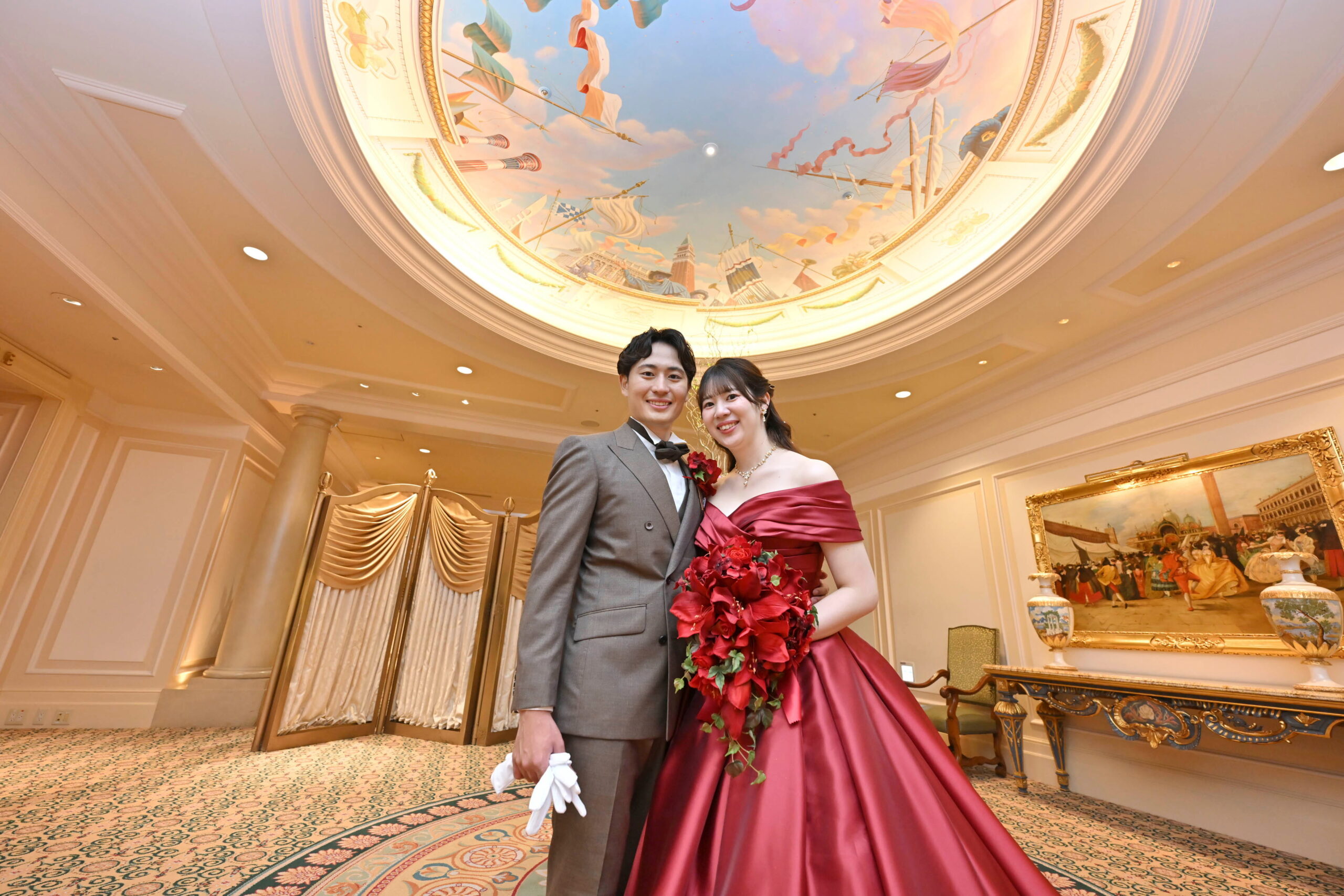 ウェディングスーツ 新郎衣装 ブラウンスーツ ダブルスーツ ウェディングフォト 結婚式 オーダースーツ ミラコスタ