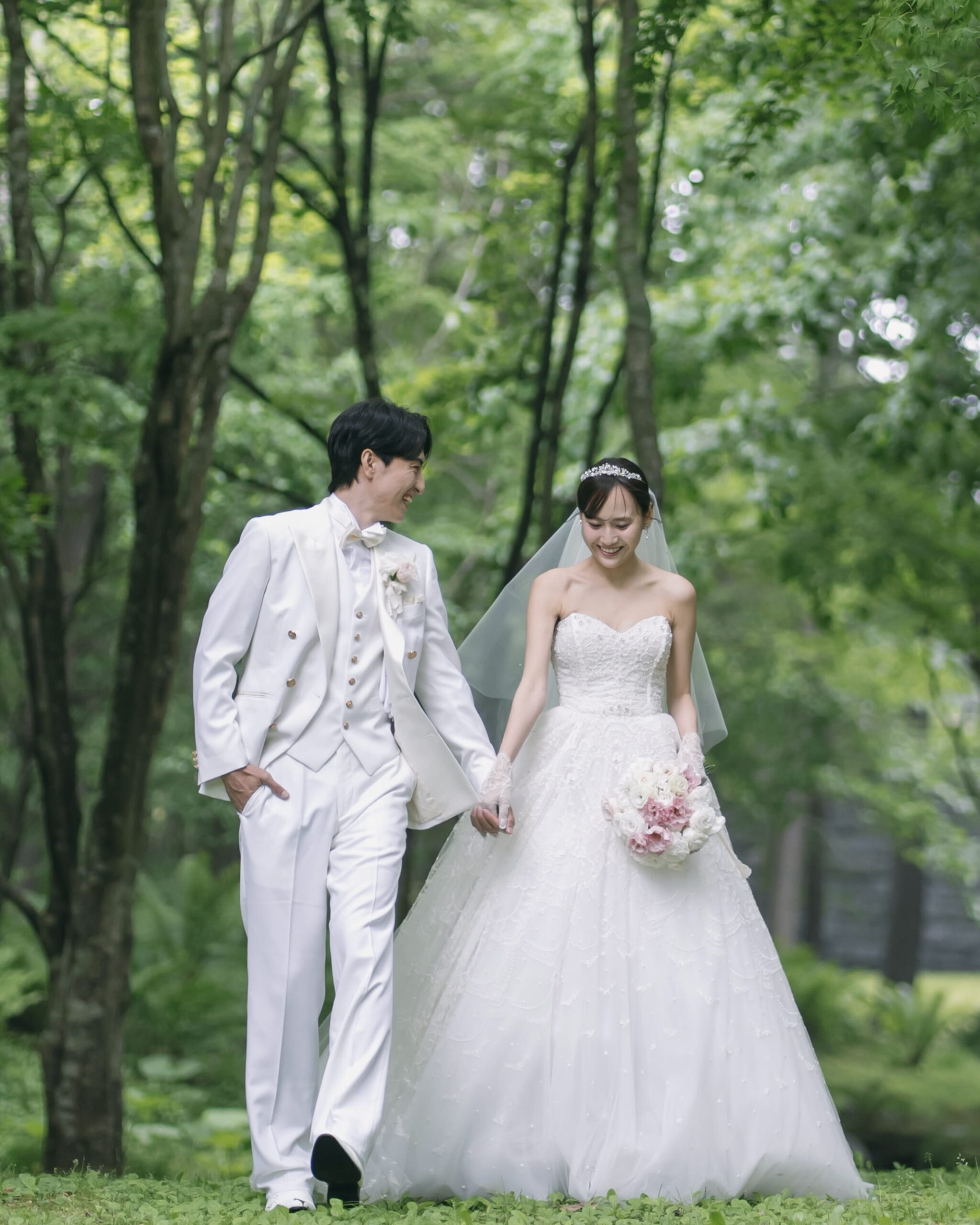 キムイオハウス 結婚式 オーダータキシード オーダースーツ インフルエンサー Youtuber ウェディングフォト ガーデンウェディング