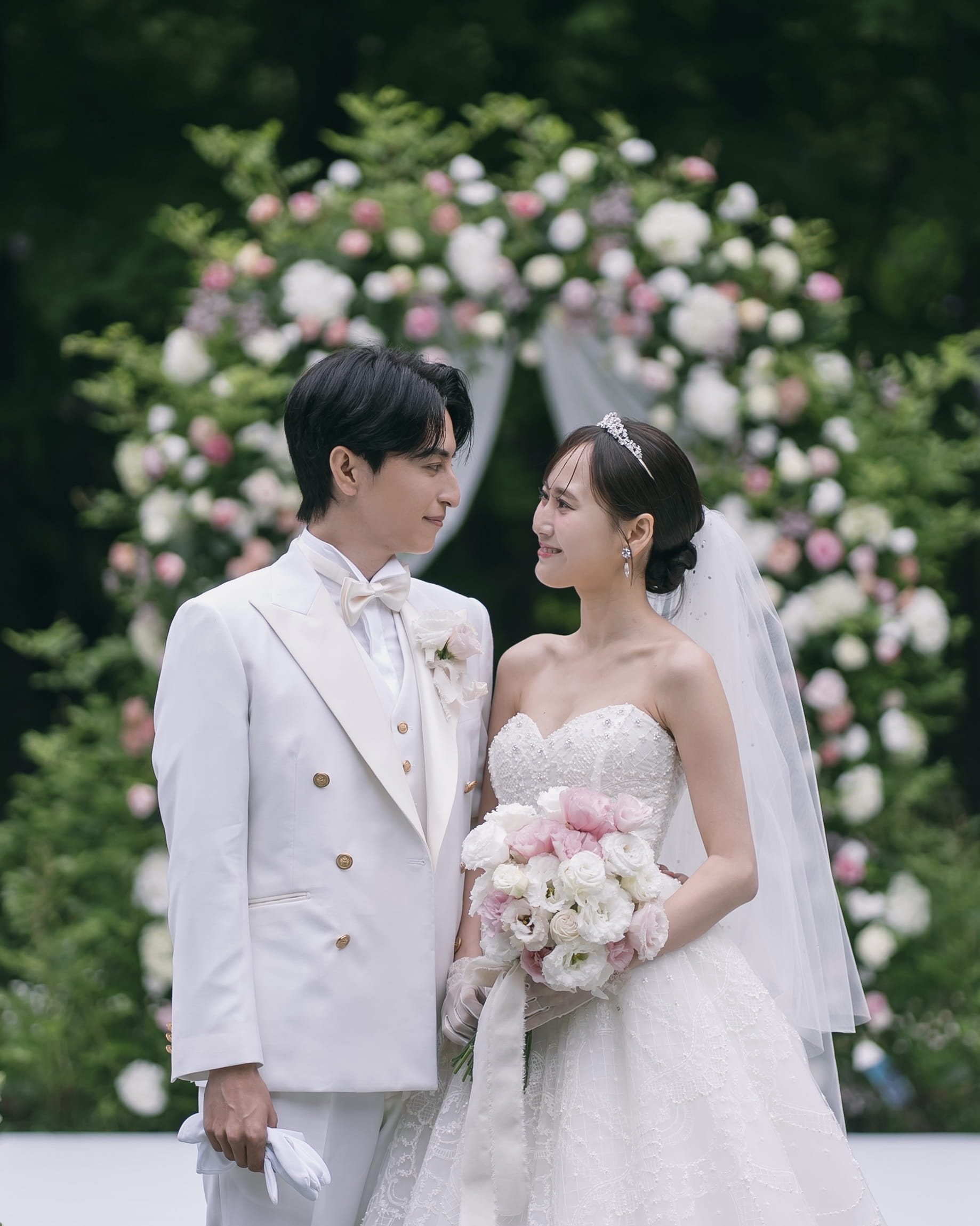 キムイオハウス 結婚式 オーダータキシード オーダースーツ インフルエンサー Youtuber ウェディングフォト ガーデンウェディング